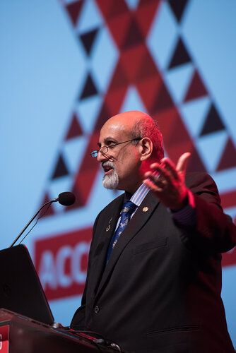 21st International AIDS Conference (AIDS 2016), Durban, South Africa. Photo shows: Plenary Session. What are the key barriers? Co-Chair: Salim Abdool Karim. Photo©International AIDS Society/Marcus Rose