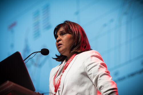 21st International AIDS Conference (AIDS 2016), Durban, South Africa. Photo shows: Plenary Session. What are the key barriers?Addressing the Reservoir: Barriers to a Cure,
Deborah Persaud. Photo©International AIDS Society/Marcus Rose