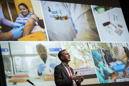 21st International AIDS Conference (AIDS 2016), Durban, South Africa.
Photo shows Trevor Mundel, President of Global Health, Bill and Melinda Gates Foundation, speaking at the TB2016 closing session.
Photo©International AIDS Society/Steve Forrest/Workers' Photos