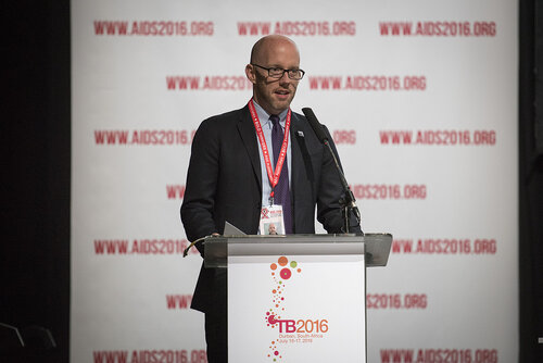 21st International AIDS Conference (AIDS 2016), Durban, South Africa.
Photo shows Owen Ryan, Executive Director of the IAS, speaking at the TB2016 session.
Photo©International AIDS Society/Steve Forrest/Workers' Photos