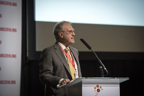 21st International AIDS Conference (AIDS 2016), Durban, South Africa.
Photo shows Stephen Lewis, AIDS-Free World, speaking at the TB2016 session.
Photo©International AIDS Society/Steve Forrest/Workers' Photos