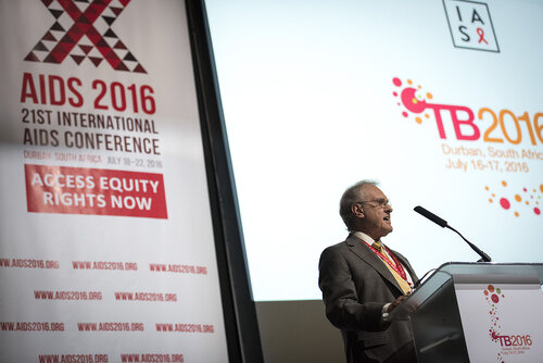 21st International AIDS Conference (AIDS 2016), Durban, South Africa.
Photo shows Stephen Lewis, AIDS-Free World, speaking at the TB2016 session.
Photo©International AIDS Society/Steve Forrest/Workers' Photos