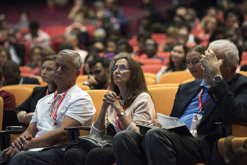 21st International AIDS Conference (AIDS 2016), Durban, South Africa.
Photo shows Stephen Lewis, AIDS-Free World, speaking at the TB2016 session.
Photo©International AIDS Society/Steve Forrest/Workers' Photos