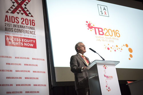 21st International AIDS Conference (AIDS 2016), Durban, South Africa.
Photo shows Stephen Lewis, AIDS-Free World, speaking at the TB2016 session.
Photo©International AIDS Society/Steve Forrest/Workers' Photos