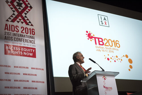 21st International AIDS Conference (AIDS 2016), Durban, South Africa.
Photo shows Stephen Lewis, AIDS-Free World, speaking at the TB2016 session.
Photo©International AIDS Society/Steve Forrest/Workers' Photos