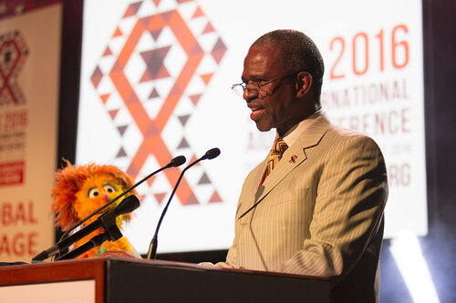 21st International AIDS Conference (AIDS 2016), Durban, South Africa.
Photo shows the Global Village Opening Ceremony. KwaZulu-Natal MEC for Health Dr Sibongiseni Dhlomo and Kami fom Takalane Sesame speak during the Global Village opening ceremony, 17 July, 2016.
Photo©International AIDS Society/Rogan Ward)