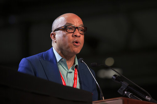 21st International AIDS Conference (AIDS 2016), Durban, South Africa.
Photo shows the Global Village Opening Ceremony. Address by Darren Walker, President of the Ford Foundation, during the Global Village opening ceremony, 17 July, 2016.
Photo©International AIDS Society/Rogan Ward)