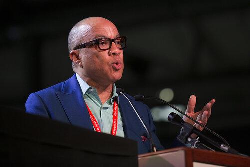 21st International AIDS Conference (AIDS 2016), Durban, South Africa.
Photo shows the Global Village Opening Ceremony. Address by Darren Walker, President of the Ford Foundation, during the Global Village opening ceremony, 17 July, 2016.
Photo©International AIDS Society/Rogan Ward)