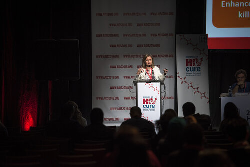 21st International AIDS Conference (AIDS 2016), Durban, South Africa.
Photo shows Sharon Lewin speaking at the Towards a HIV Cure: Engaging the Community.
Photo©International AIDS Society/Steve Forrest/Workers' Photos