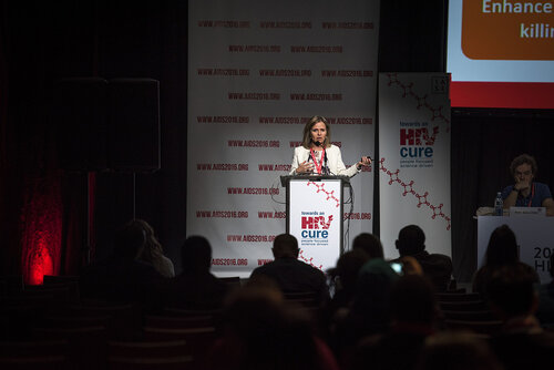 21st International AIDS Conference (AIDS 2016), Durban, South Africa.
Photo shows Sharon Lewin speaking at the Towards a HIV Cure: Engaging the Community.
Photo©International AIDS Society/Steve Forrest/Workers' Photos