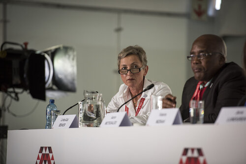 21st International AIDS Conference (AIDS 2016), Durban, South Africa.
Photo shows Linda-Gail Bekker, from the Desmond Tutu HIV Centre speaking at the TB2016 Press Conference.
Photo©International AIDS Society/Steve Forrest/Workers' Photos