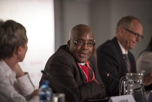 21st International AIDS Conference (AIDS 2016), Durban, South Africa.
Photo shows Aaron Motsoaledi Minister of Health (South Africa), speaking at the TB2016 Press Conference.
Photo©International AIDS Society/Steve Forrest/Workers' Photos