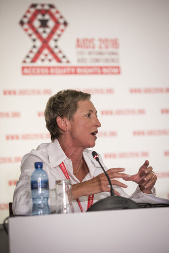 21st International AIDS Conference (AIDS 2016), Durban, South Africa.
Photo shows Linda-Gail Bekker, from the Desmond Tutu HIV Centre speaking at the TB2016 Press Conference.
Photo©International AIDS Society/Steve Forrest/Workers' Photos