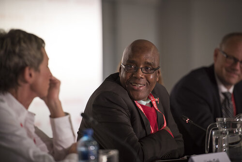 21st International AIDS Conference (AIDS 2016), Durban, South Africa.
Photo shows Aaron Motsoaledi Minister of Health (South Africa), speaking at the TB2016 Press Conference.
Photo©International AIDS Society/Steve Forrest/Workers' Photos