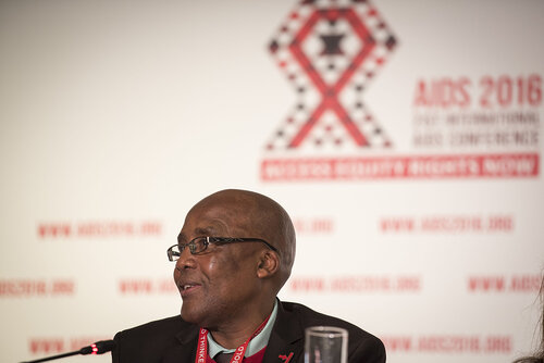 21st International AIDS Conference (AIDS 2016), Durban, South Africa.
Photo shows Aaron Motsoaledi Minister of Health (South Africa), speaking at the TB2016 Press Conference.
Photo©International AIDS Society/Steve Forrest/Workers' Photos