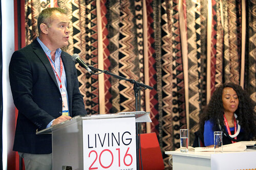 21st International AIDS Conference (AIDS 2016), Durban, South Africa.
Saturday 16th July 2016
The Positive Leadership Summit  - Room M22
Speaker : Shaun Mellors
Photo©International AIDS Society/Abhi Indrarajan