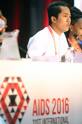 21st International AIDS Conference (AIDS 2016), Durban, South Africa.
Monday 18th July 2016, VENUE : Global Village - Room 1
GV MEET THE EXPERTS : GETTING A SEAT AT THE TABLE : YOUNG LEADERS SHARE THE HIGHS AND LOWS OF LEADERSHIP AND ACCOUNTABILITY (MOGS01)
Speaker : Myo Thet OO (Myanmar)
Photo©International AIDS Society/Abhi Indrarajan