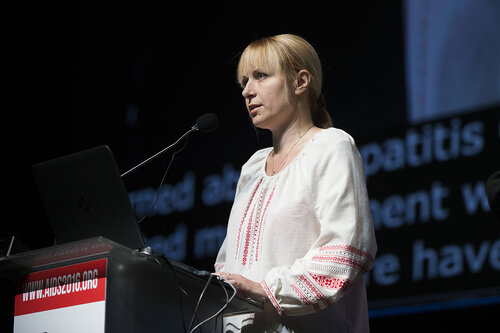 21st International AIDS Conference (AIDS 2016), Durban, South Africa.
Rapporteur & Closing Session (FRPL0208)
Community partners address 
Svitlana Moroz, Eurasian Women’s Network on AIDS, Ukraine 
Duncan Moeketse, Global Network of Young People Living with HIV (Y+), South Africa 
Gennady Roshchupkin, Eurasian Coalition on Male Health, Ukraine (FRPL0214), 22 July, 2016.
Photo©International AIDS Society/Rogan Ward