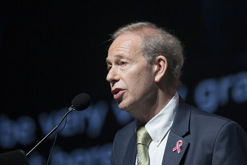 21st International AIDS Conference (AIDS 2016), Durban, South Africa.
Rapporteur & Closing Session (FRPL0208)
Looking ahead to AIDS 2018 
Peter Reiss, University of Amsterdam, Netherlands (FRPL0215), 22 July, 2016.
Photo©International AIDS Society/Rogan Ward