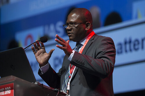 21st International AIDS Conference (AIDS 2016), Durban, South Africa.
How do we get there? (FRPL01)
Award Presentation: Global Pediatric Antiretroviral Commitment-to-Action 
Luiz Loures, UNAIDS, Switzerland speaks, 21 July, 2016.
Photo©International AIDS Society/Rogan Ward