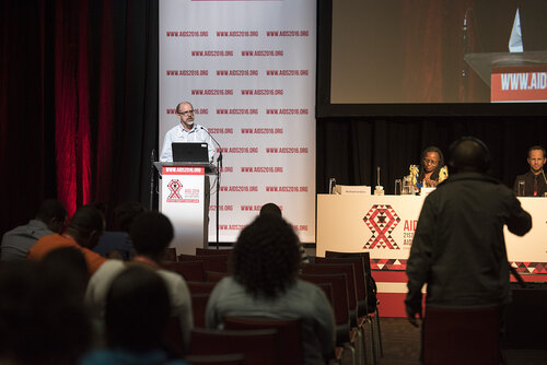 21st International AIDS Conference (AIDS 2016), Durban, South Africa.
Special Session on Alcohol, Drug Use and Sexual Risk Behaviour: Hotspots for HIV in Africa and Implications for Interventions.
Photo©International AIDS Society/Steve Forrest/Workers' Photos