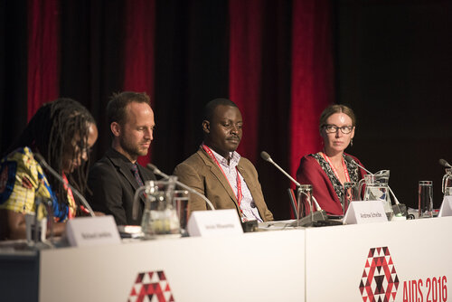 21st International AIDS Conference (AIDS 2016), Durban, South Africa.
Special Session on Alcohol, Drug Use and Sexual Risk Behaviour: Hotspots for HIV in Africa and Implications for Interventions.
Photo©International AIDS Society/Steve Forrest/Workers' Photos