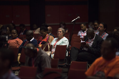 21st International AIDS Conference (AIDS 2016), Durban, South Africa.
Special Session on Alcohol, Drug Use and Sexual Risk Behaviour: Hotspots for HIV in Africa and Implications for Interventions.
Photo©International AIDS Society/Steve Forrest/Workers' Photos