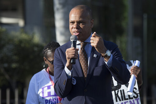 21st International AIDS Conference (AIDS 2016), Durban, South Africa.
Photo shows TAC March. U.S. Ambassador to South Africa Patrick H. Gaspard speaks during the TAC March in Durban, 18 July, 2016.
Photo©International AIDS Society/Rogan Ward)