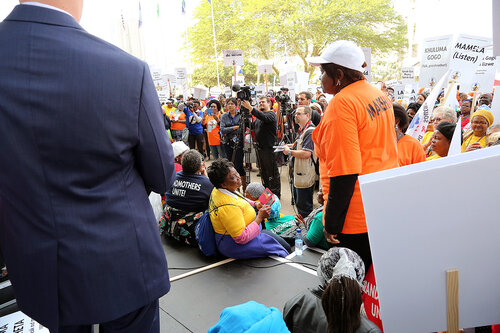 21st International AIDS Conference (AIDS 2016), Durban, South Africa.
16th July 2016
Grandmothers united having a march and gathering outside the Durban ICC
Photo©International AIDS Society/Abhi Indrarajan