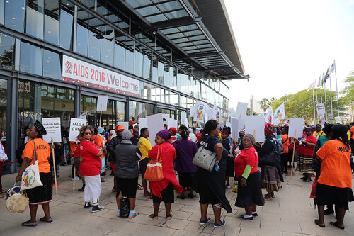 21st International AIDS Conference (AIDS 2016), Durban, South Africa.
16th July 2016
Grandmothers united having a march and gathering outside the Durban ICC
Photo©International AIDS Society/Abhi Indrarajan