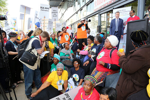 21st International AIDS Conference (AIDS 2016), Durban, South Africa.
16th July 2016
Grandmothers united having a march and gathering outside the Durban ICC
Photo©International AIDS Society/Abhi Indrarajan