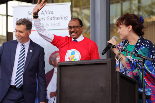21st International AIDS Conference (AIDS 2016), Durban, South Africa.
16th July 2016
Grandmothers united having a march and gathering outside the Durban ICC
Photo©International AIDS Society/Abhi Indrarajan