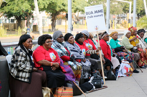 21st International AIDS Conference (AIDS 2016), Durban, South Africa.
16th July 2016
Grandmothers united having a march and gathering outside the Durban ICC
Photo©International AIDS Society/Abhi Indrarajan
