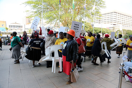21st International AIDS Conference (AIDS 2016), Durban, South Africa.
16th July 2016
Grandmothers united having a march and gathering outside the Durban ICC
Photo©International AIDS Society/Abhi Indrarajan