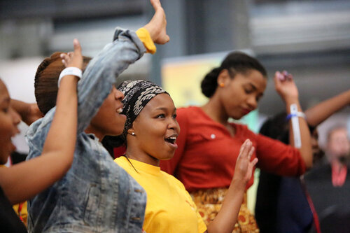 21st International AIDS Conference (AIDS 2016), Durban, South Africa.
Monday 18th July 2016, VENUE : Global Village
People warming up and having fun at a rave session at the Global Village in the Morning
Photo©International AIDS Society/Abhi Indrarajan