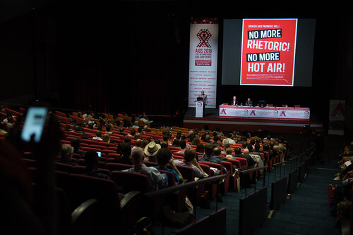 21st International AIDS Conference (AIDS 2016), Durban, South Africa.
Photo shows: TB2016 - Plenaries and Breakouts. Welcome Address given by
Aaron Motsoaledi, Minister of Health. Photo©International AIDS Society/Marcus Rose