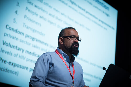 21st International AIDS Conference (AIDS 2016), Durban, South Africa.
Photo shows: Action + Access. The Global Economic Cost of Homophobia,
José Antonio Izazola, UNAIDS, Mexico. Photo©International AIDS Society/Marcus Rose