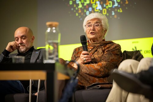 Madalena Quirino. Apresentação do Livro de celebração dos 50 Anos da Licenciatura de Engenharia Informática