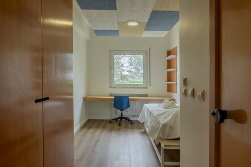 Residência Universitária Fraústo da Silva, quarto individual