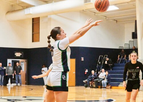 Varsity Girls Basketball
Home Game
Gym