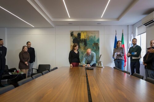 Assinatura de Contratos