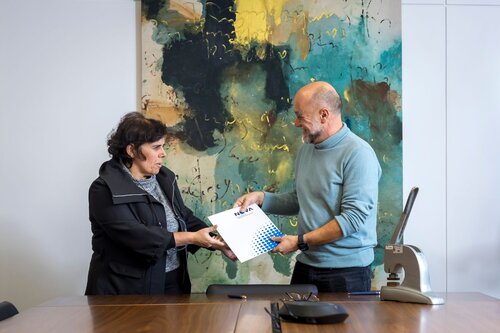 Assinatura de Contratos