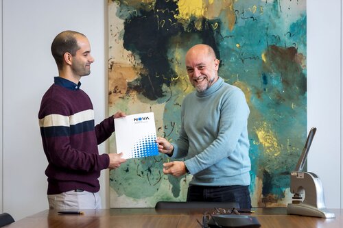 Assinatura de Contratos