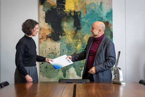 Chrysoula Vlachou, José Júlio Alferes