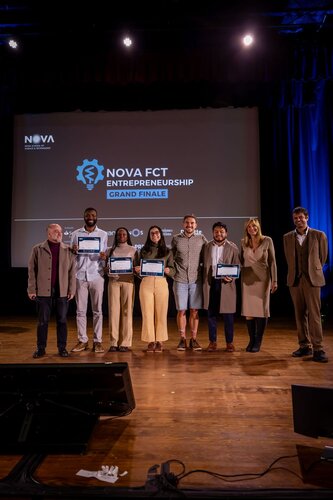 Prémio Impact Prize:
FungiFoam