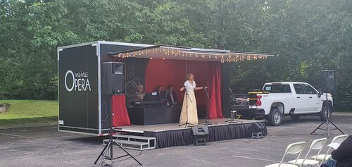 Photo by Robert Helvey. Courtesy of Nashville Opera.