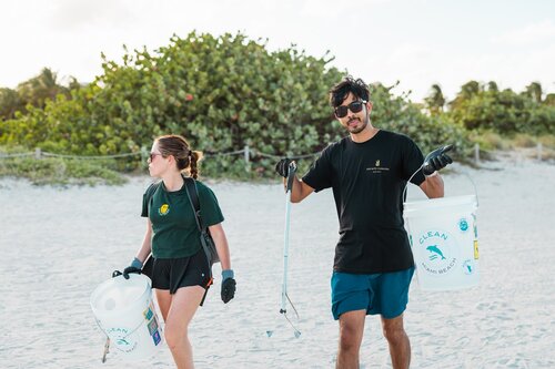 What an amazing day to be doing the right thing! Clean Miami Beach had the opportunity to celebrate Earth Day by cleaning up the beach and giving back to our community! Through this hard work and support of over 101 volunteers, we were able to clean up a whopping 175 lbs of trash! This means so much to us and we truly appreciate the dedication to bettering our planet. 

Thank you so much INNIO Group for your generous donation and your continued support for the last two years! It’s so incredible to see tangible change in our community thanks to this organization! Also, shoutout to our partners, AE Global, Delta Air Lines, Forces of Nature, Alpine Fresh, Inc., Model Volleyball x Club Space, City of Miami Beach, and The Miami Foundation for caring for the environment as much as we do!
