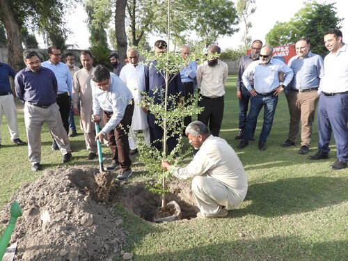 Fauji Fertilizer Mirpur Mathelo in liaison with Local Environment Protection Agency (Sindh EPA Pakistan) celebrated World Earth Day.