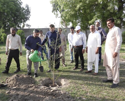 Fauji Fertilizer Mirpur Mathelo in liaison with Local Environment Protection Agency (Sindh EPA Pakistan) celebrated World Earth Day.