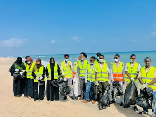 The BMA & BMFU Earth Day Beach Clean-Up Event was a powerful demonstration of community action and environmental leadership along Berbera’s coastline.

Organized by the Berbera Municipality Authority (BMA) in collaboration with the Berbera Marine and Fisheries University (BMFU), the event brought together students, local residents, environmental stakeholders, and government representatives to mark Earth Day with real impact.

During the clean-up, participants collected a total of 2,611 kilograms of waste, with approximately 90% consisting of PET bottle plastics—highlighting the growing challenge of single-use plastic pollution in coastal areas. The remaining waste included cardboard, damaged fishing nets, worn-out slippers, tents, and takeaway food containers, all of which pose serious threats to marine life and the coastal environment.

The initiative not only restored the natural beauty of Berbera’s beaches but also raised awareness about responsible waste management, recycling, and the urgent need to reduce plastic usage. It served as a practical learning experience, especially for youth, emphasizing their role in environmental conservation and sustainable development.

This successful collaboration between BMA and BMFU reflects a strong and growing commitment to protecting Berbera’s marine ecosystem and positioning the city as a leading example of coastal environmental stewardship in the region.